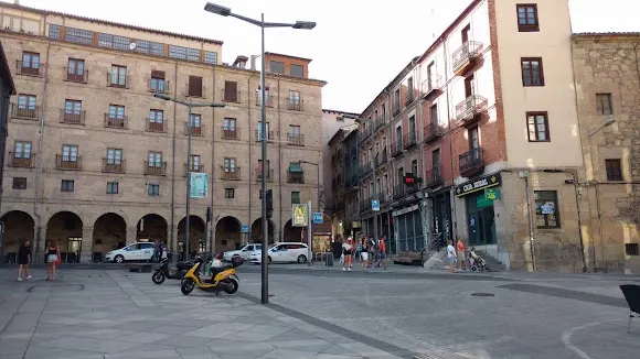 Boutique del Torero, capotes de torero y trajes de flamenca