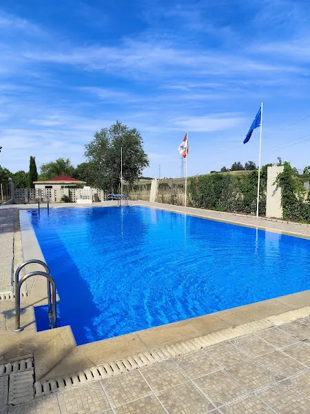 Camping Ruta de la Plata en Villamayor