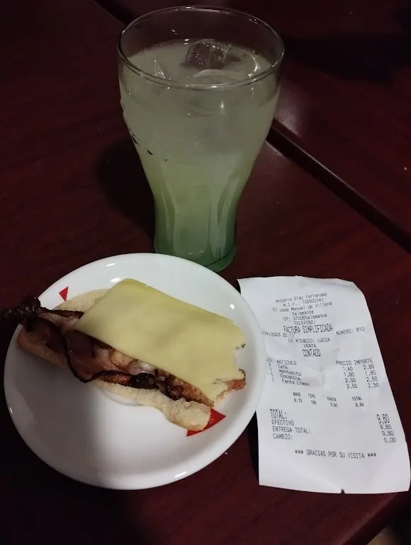 Cafetería San Carlos