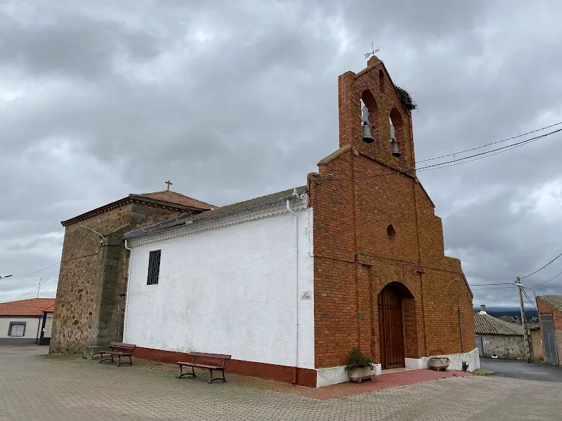 Iglesia Parroquial de San Juan Bautista - Iglesia católica en Pedraza de Alba - foto 2