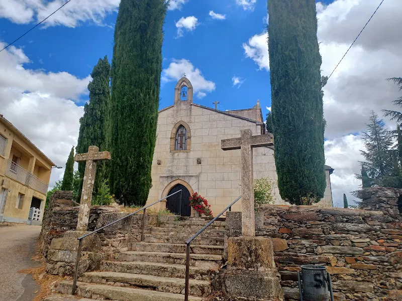 Iglesia de Nuestra Señora de la Asuncion - Iglesia católica en Robleda - foto 2