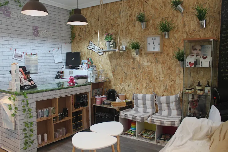 Gema Stetic Centro de Estética y Masajes - Centro de estética en Salamanca - foto 2