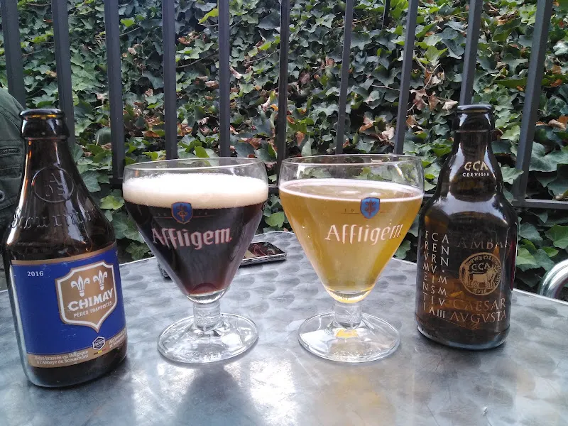 Cervecería Las Cavas del Champán