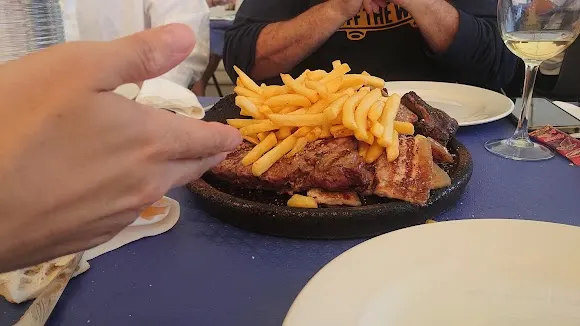 Heladeria Piscina Castellenos - Villamayor