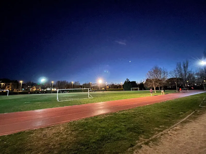 Pistas de Atletismo del Tormes - Pista de atletismo en Salamanca - foto 2