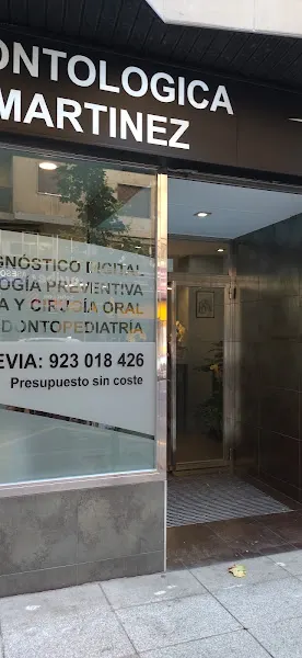 Clínica Odontológica Lázaro Martínez - Dentista en Salamanca