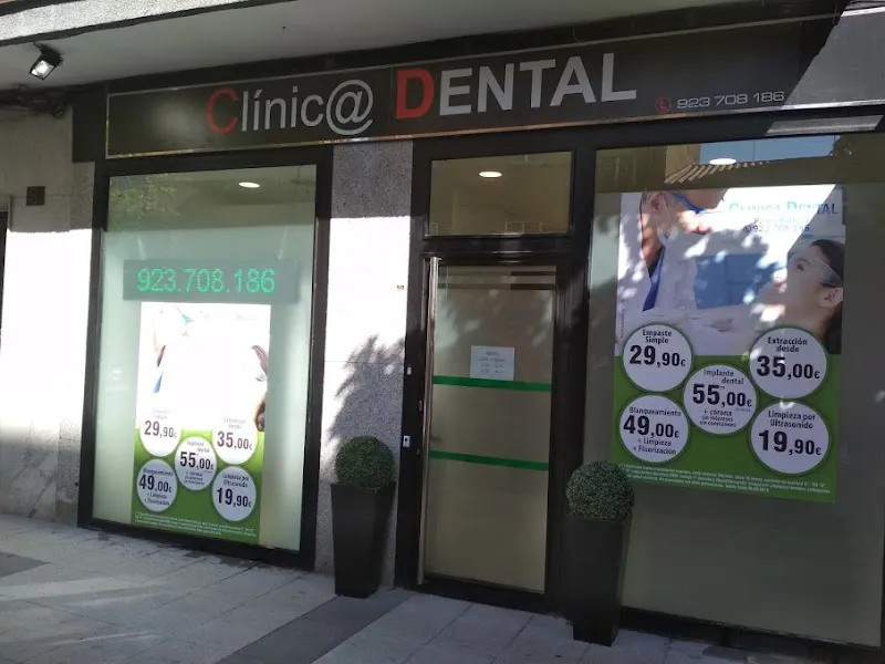 Clínica Dental Paseo del Rollo 9 - Dentista en Salamanca - foto 2