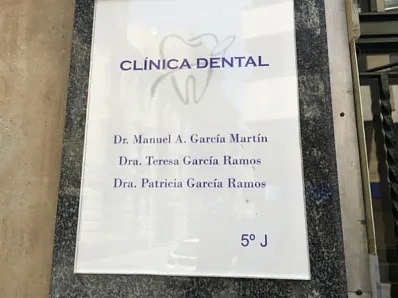 Clínica Dental Toro 84