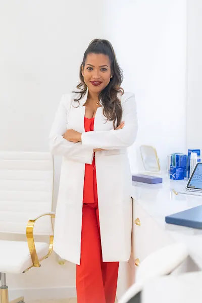 Dra. Andreina Jimenez - Clínica especializada en Salamanca - foto 2