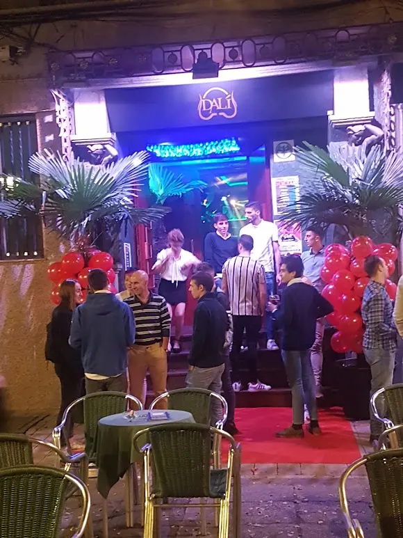 DalíCopas - Pub en Salamanca