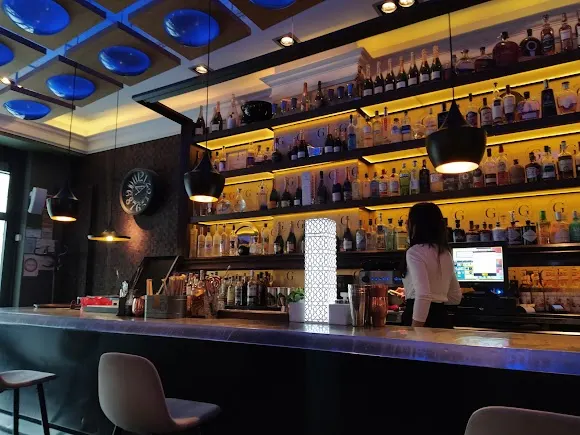Grand Hotel Premium Champagne Bar