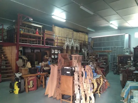 Antigüedades rústicas y técnicas Elpienna