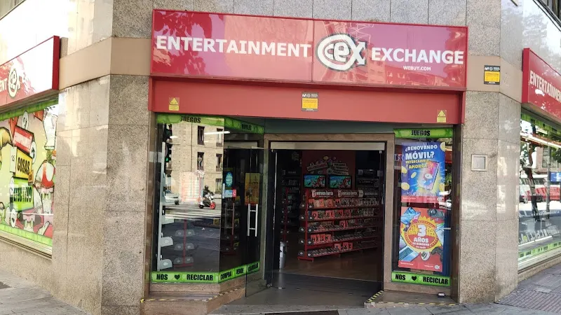 CeX Salamanca - Tienda de electrónica en Salamanca - foto 2
