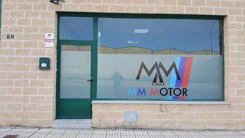 MM Motor - Tienda de vehículos de segunda mano y de ocasión en Villares de la Reina - foto 2
