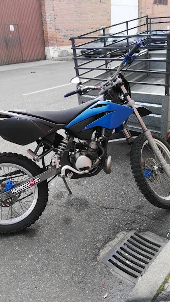 VZRacing - Taller de reparación de motos en Salamanca - foto 2