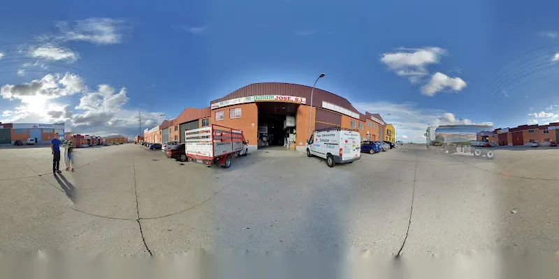 Riegos Saneamientos Calefacción Jose - Polígono industrial Villares de la Reina - Villares de la Reina