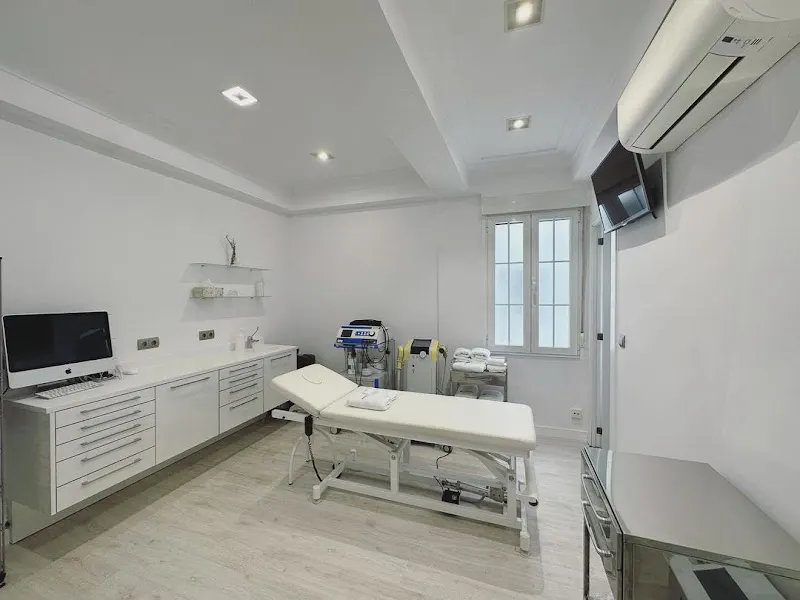 Dra. Beatriz Curto. Clínica Dental. Medicina Estética