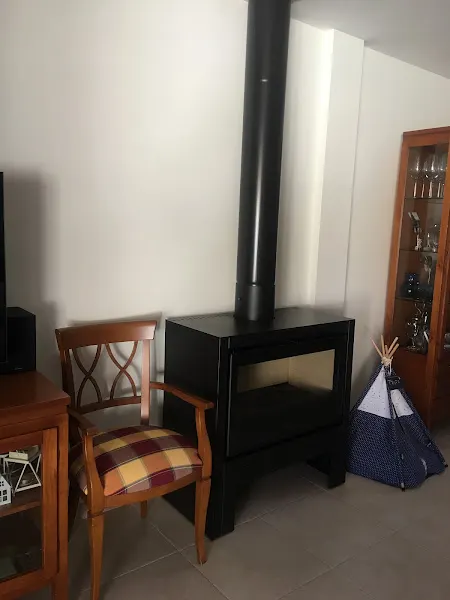 ENERGY BIOMASA - Tienda de chimeneas en Carbajosa de la Sagrada - foto 2