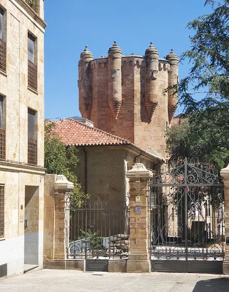 Torre del Clavero - Lugar de interés histórico en Salamanca - foto 2