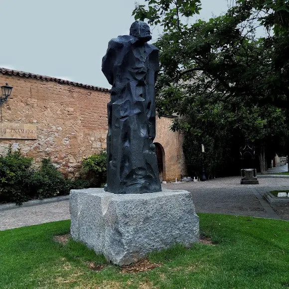 Monumento a Miguel de Unamuno