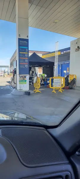 Estación de Servicio Repsol