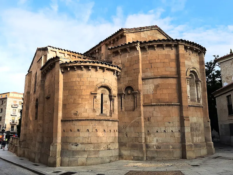 Iglesia de Santo Tomás Cantuariense - Iglesia católica en Salamanca - foto 3