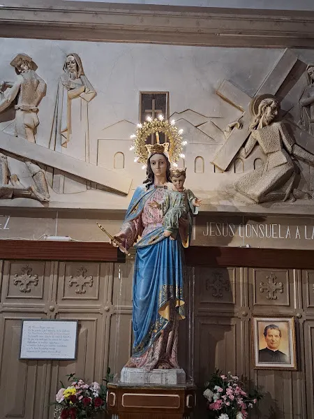Iglesia de María Auxiliadora - Santuario Mariano Diocesano - Iglesia católica en Salamanca - foto 3