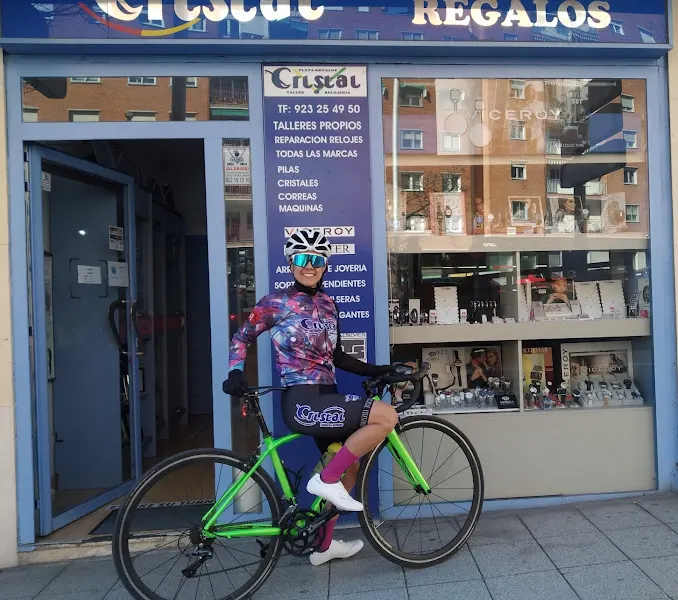 Cristal Relojeria Regalos - Relojería en Salamanca - foto 2
