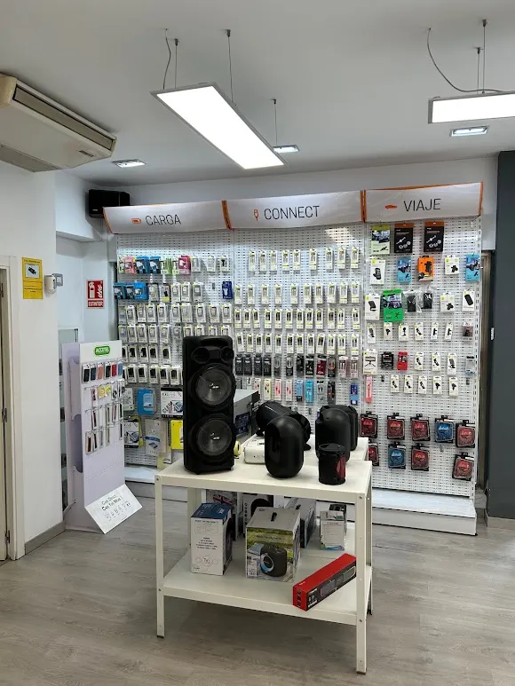 MÁS QUE MÓVILES SALAMANCA SL