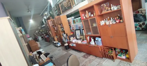 HIPER RASTRO REMAR - Tienda de muebles de segunda mano en Salamanca