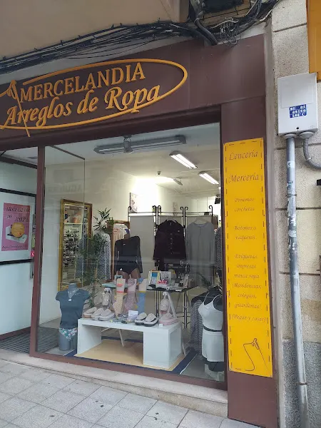 Mercelandia - Mercería en Salamanca - foto 2