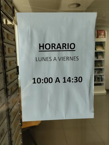 Correos Los Villares - Oficina de correos en Villares de la Reina - foto 2