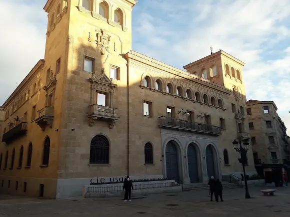 Centro Internacional del Español (CIE-USAL)