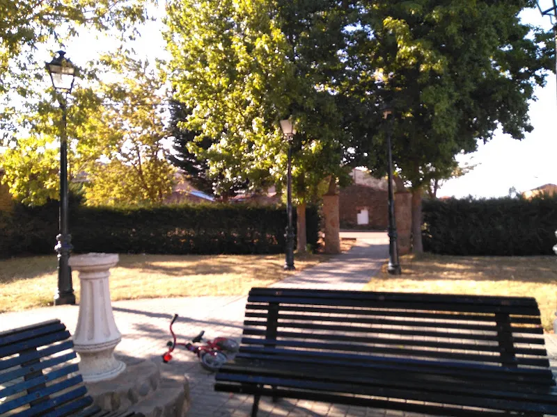 Parque - Parque en Bodon (El) - foto 2