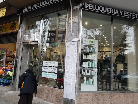 Enya Salón de Peluquería Unisex