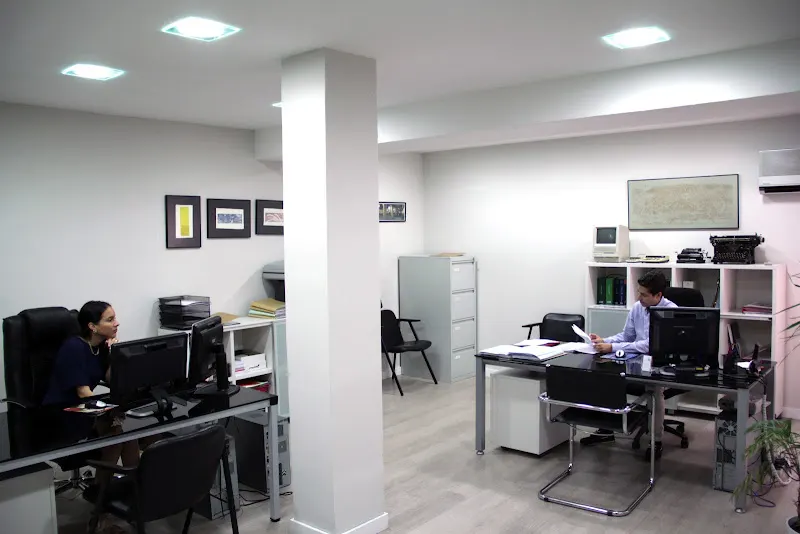 AFC Investments - AGENTE CASER SEGUROS - Salamanca