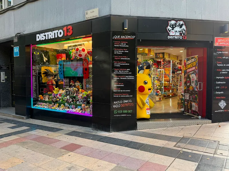 DISTRITO 13 - Tienda de regalos en Salamanca - foto 2