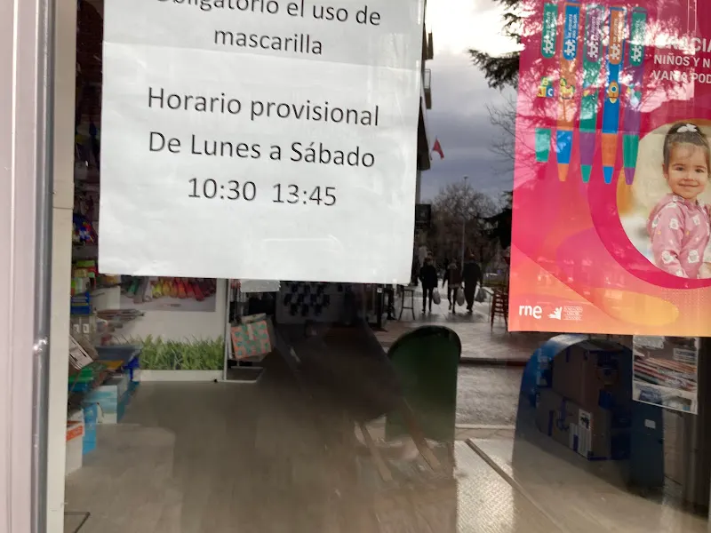 SEUR Pickup parcelshop - Servicio de envíos en Salamanca - foto 2