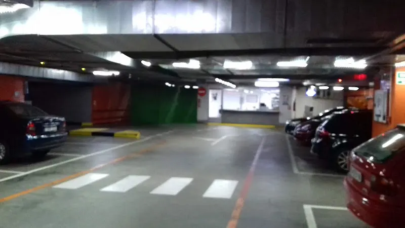 Parking Clubö Av. de Portugal – Salamanca Centro. ¡Höla!.