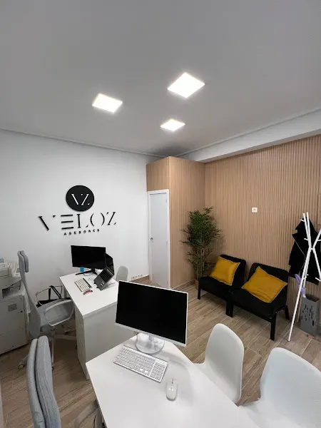 VELOZ ASESORES