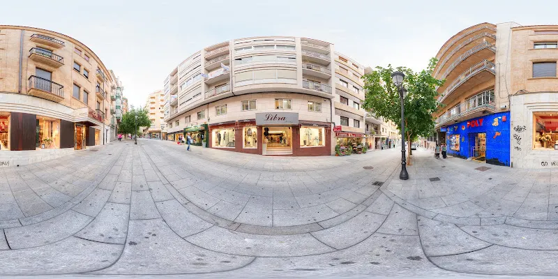 Boutique Libra - Tienda de ropa de mujer en Salamanca - foto 2
