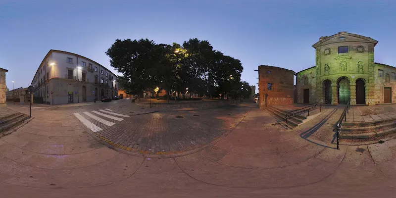Plaza de Colón