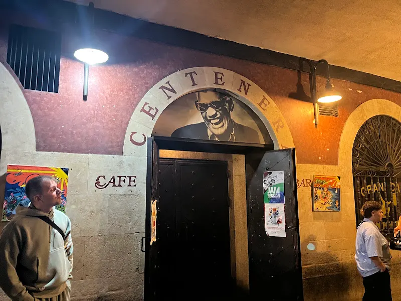 Centenera - Club nocturno en Salamanca - foto 2