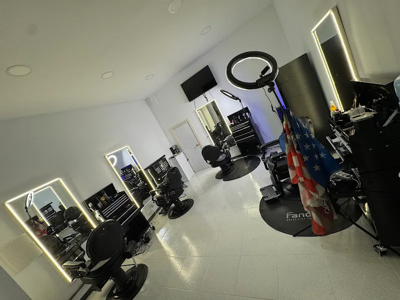BARBERIA SALAMANCA FD BARBER SHOP - Barbería en Salamanca - foto 2
