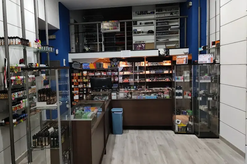 Nubes de Vapor Cigarrillos electrónicos - Comercio en Salamanca - foto 3