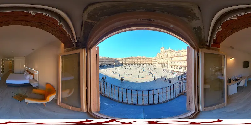 Salamanca Luxury Plaza