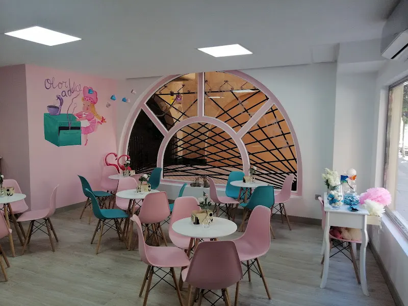 Olor A Dulce 2.0 S.L.U. - Cafetería en Salamanca - foto 2