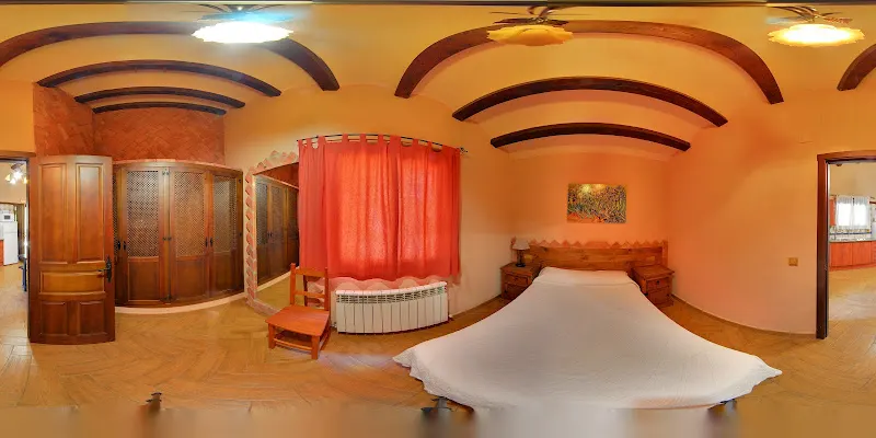 Las Cañadas Complejo Turístico - Camping & Casas de Campo - Béjar
