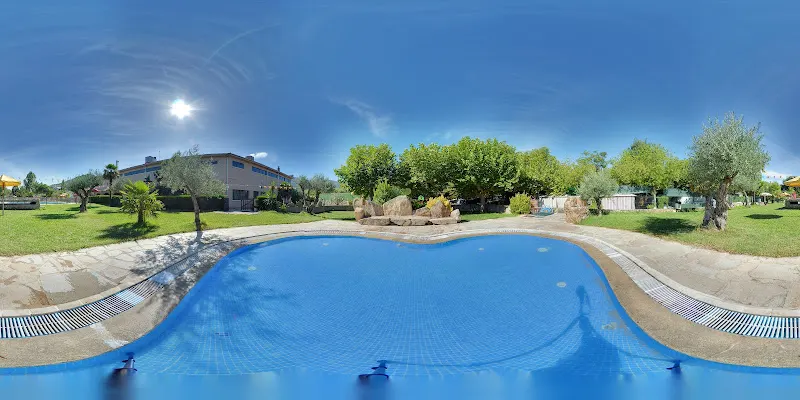 Las Cañadas Complejo Turístico - Camping & Casas de Campo - Camping en Banos de Montemayor - foto 2
