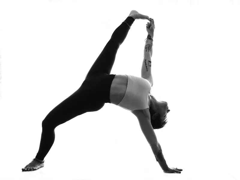 Yoga Vevayoginilife Salamanca - Añadir categoría en Salamanca - foto 2